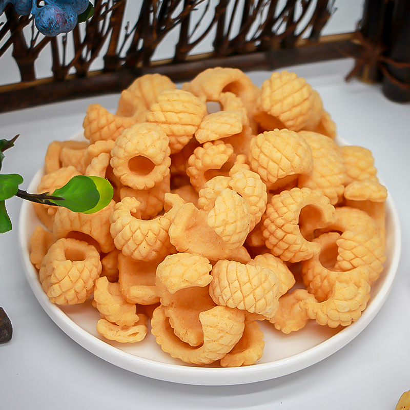 Wholesale squid rolls snacks puffed seafood snack food Chinese squid rice cracker