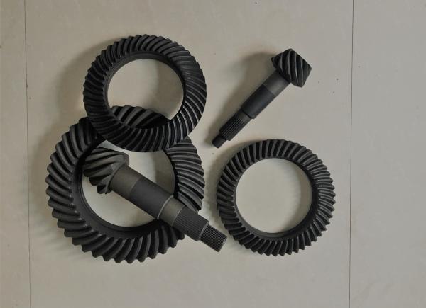High Performance Spiral Bevel And Pinion Gear Anti - Oil Carburizing Heat