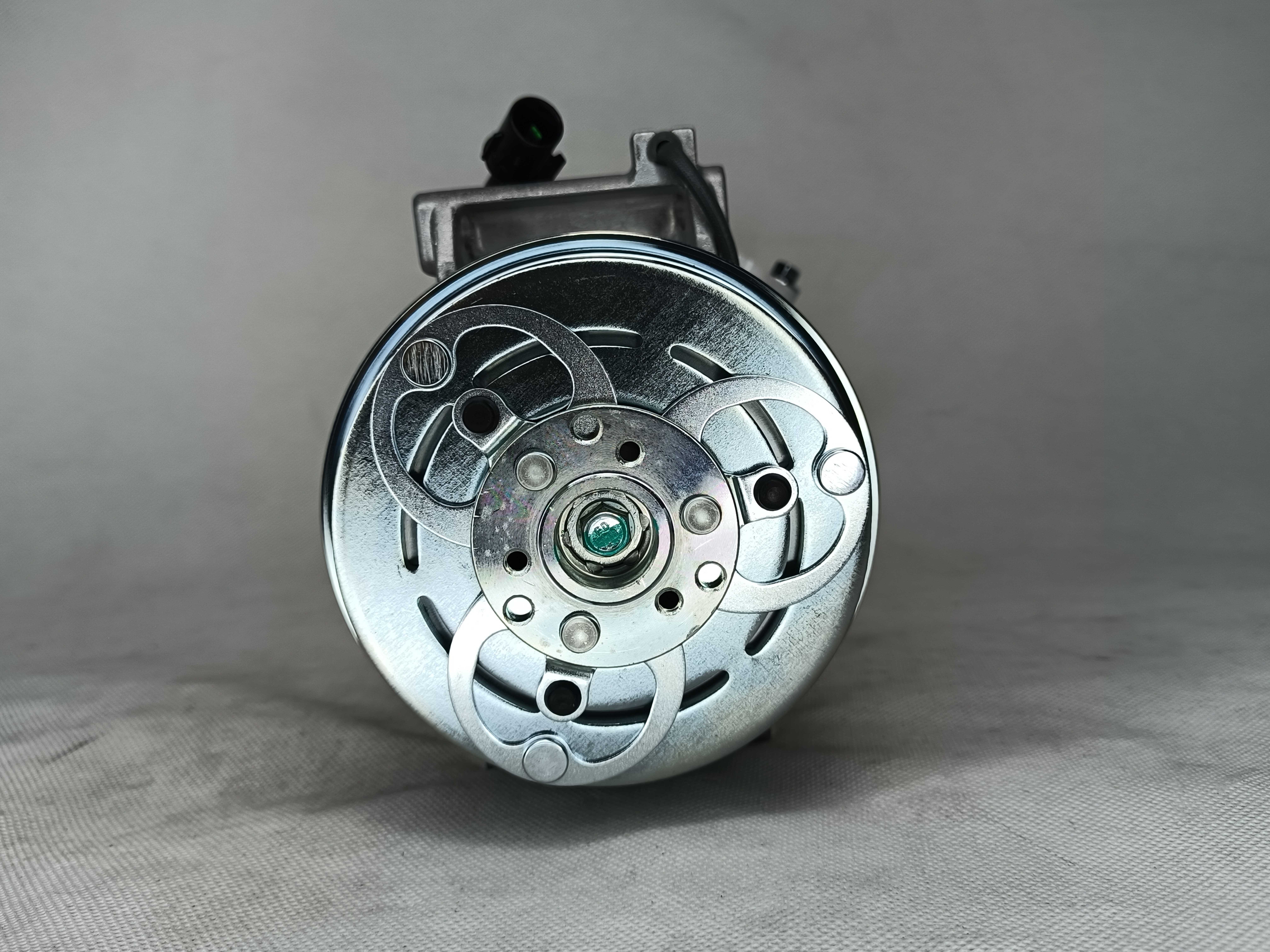 Auto AC Conditioning Compressor For DKS15 5062119191 Mitsubishi Triton Strada L200 2006-2010
