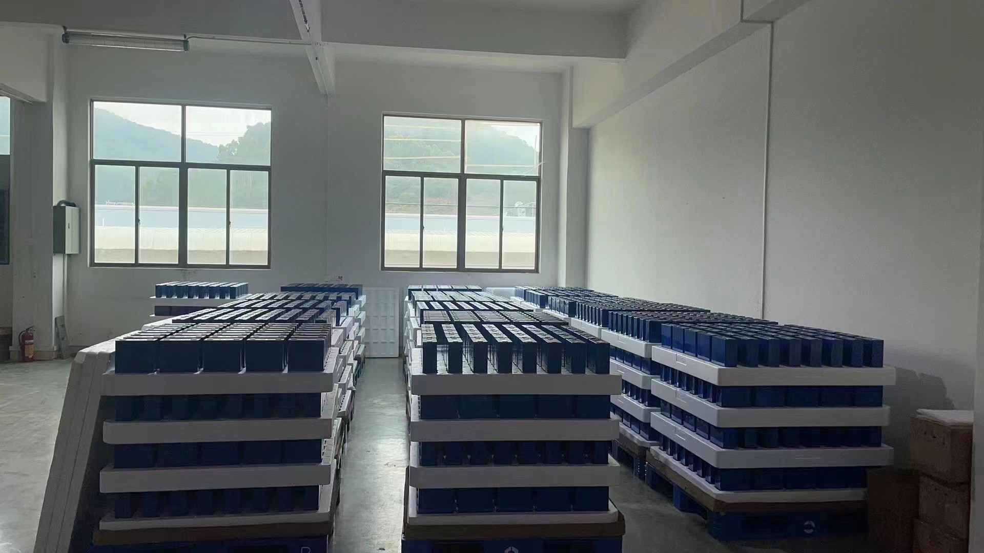 LiFePO4 Lead Acid Replacement Battery Solar Energy Storage Phosphate Cell