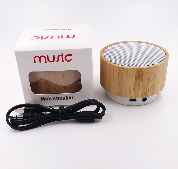 Bamboo Bluetooth Speaker With Super Bass Portable Mini Speaker Gift Speaker with FM