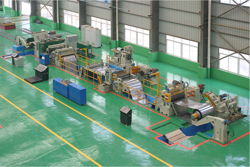 Thickness 0.5-2mm Steel Strip Cutting Machine High Precision Slitting Machine 90m/min