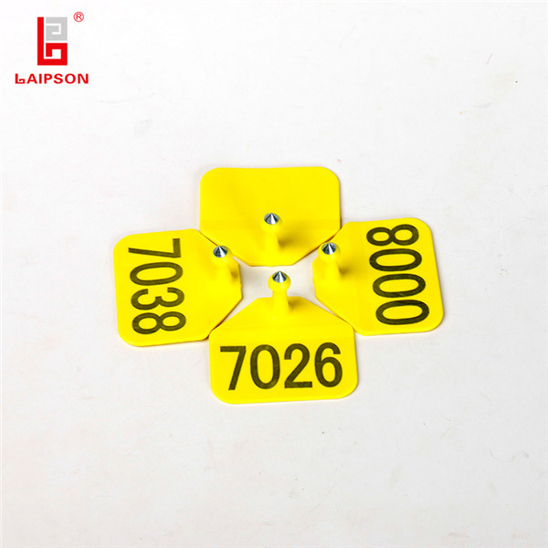 Plastic Cattle Pig Pig Ear Tags Yellow 44*50mm For Vaterinary Equipments