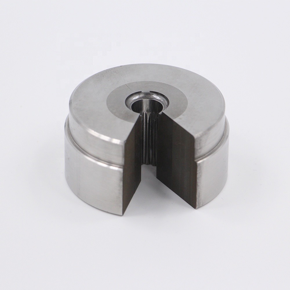 Screw Die High Precision Nut Forming Dies With 250000-300000 Shots Mold Life