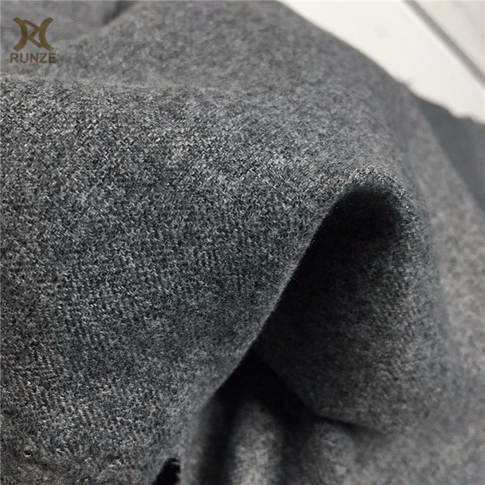 Blanket Wearable Pure 160D Polyester Cationic Herringbone Brushed Fabric Imitation Cashmere Fabric