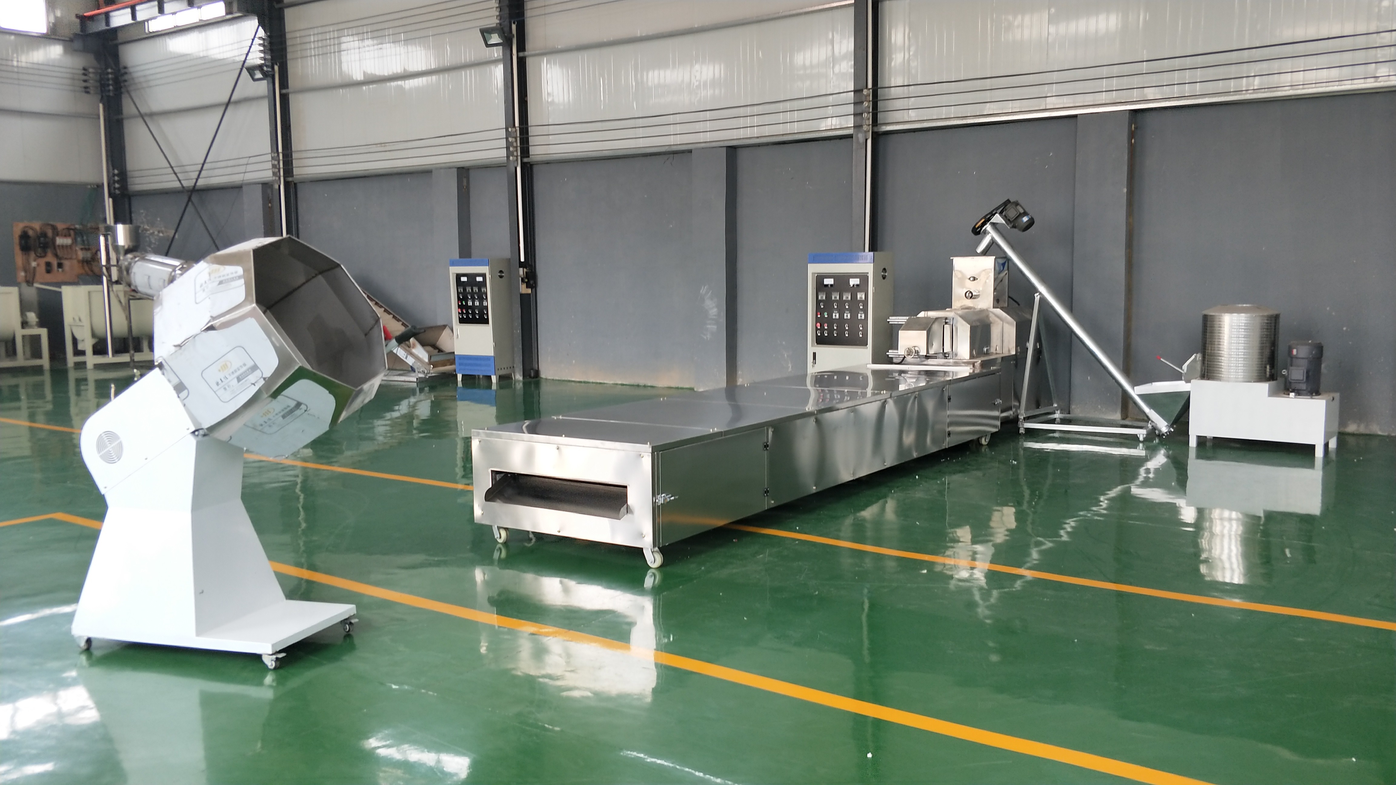 5.5kw Animal Feed Pellet Production Line Floating Fish Poultry Feed Production Line