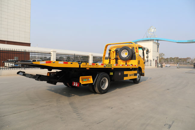 Factory Directly Supply JAC 5 Tons 8 Tons 5.3 M Flatbed Truck Wrecker Truck Wrecker Truck Body Towing Wrecker