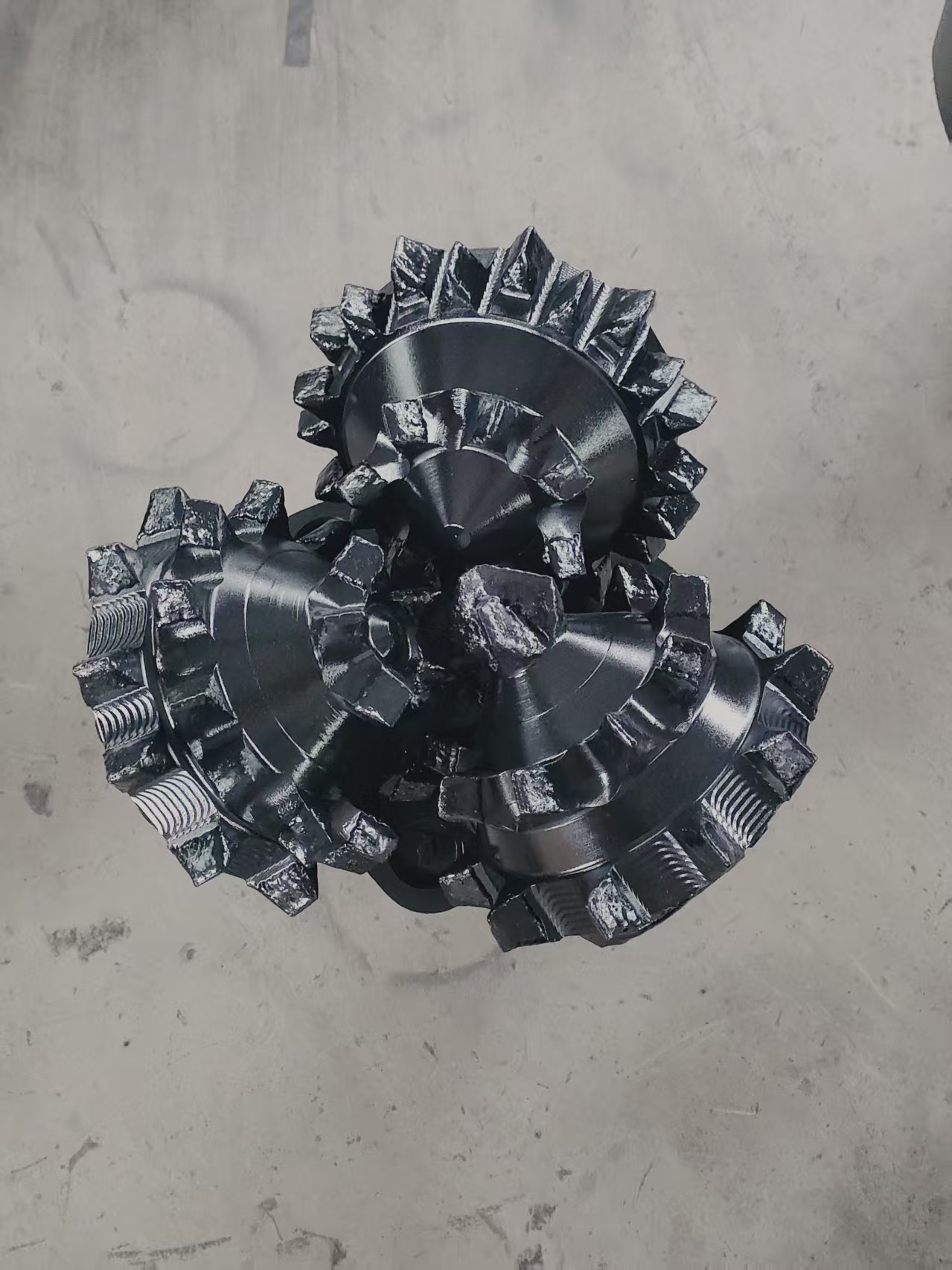Tricone Bit Bearing Sealed Rock Roller Drill Bit steel teeth