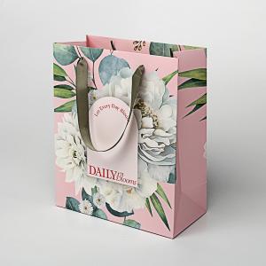 China Hot Stamping Logo Matte Paper Bag Shopping Colorful Bag With Cotton String​ wholesale