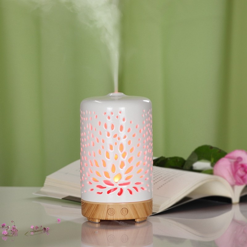 Flower Type Hollow Craft Ceramic Ultrasonic Essential Oil Diffuser