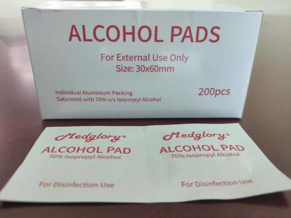 200 Pieces 75% Alcohol Cleaning Pads For Disinfectant Facial And Hand