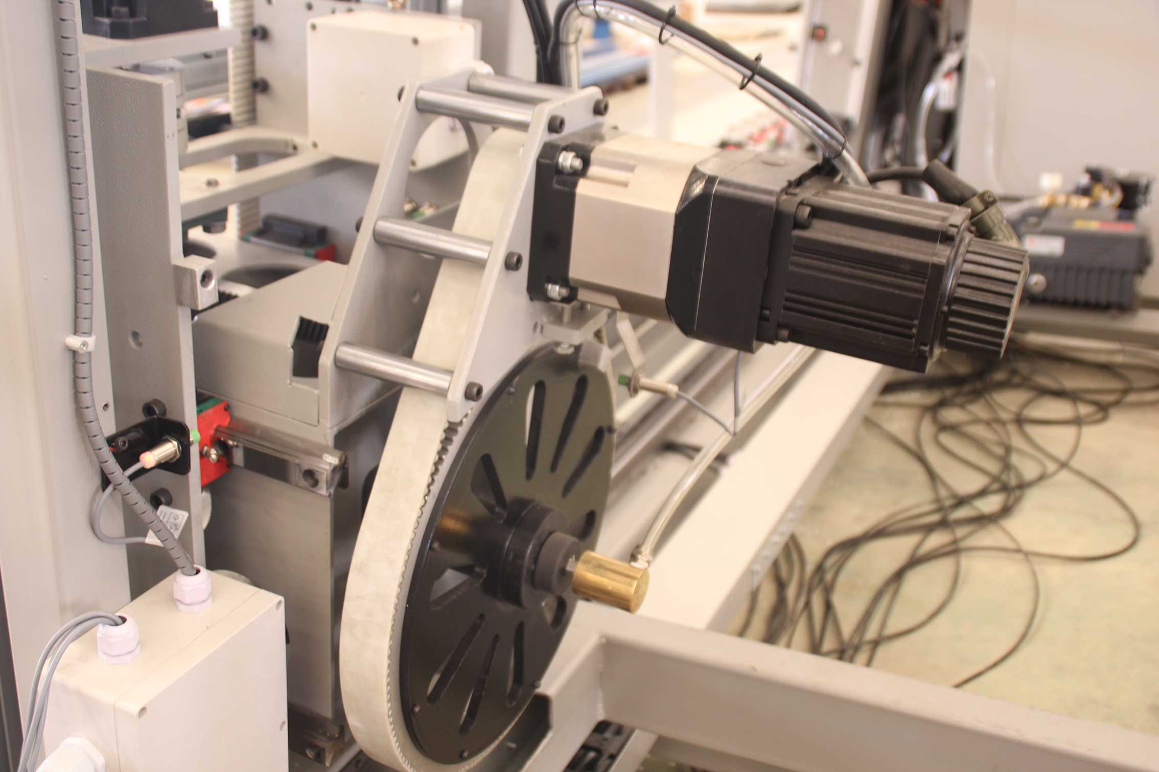 Vertical insulating glass automatic install spacer machine