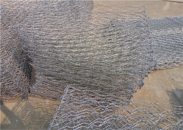 China 3.4mm Selvedge Wire Galvanized Gabion Box 100mmx120mm Mesh wholesale