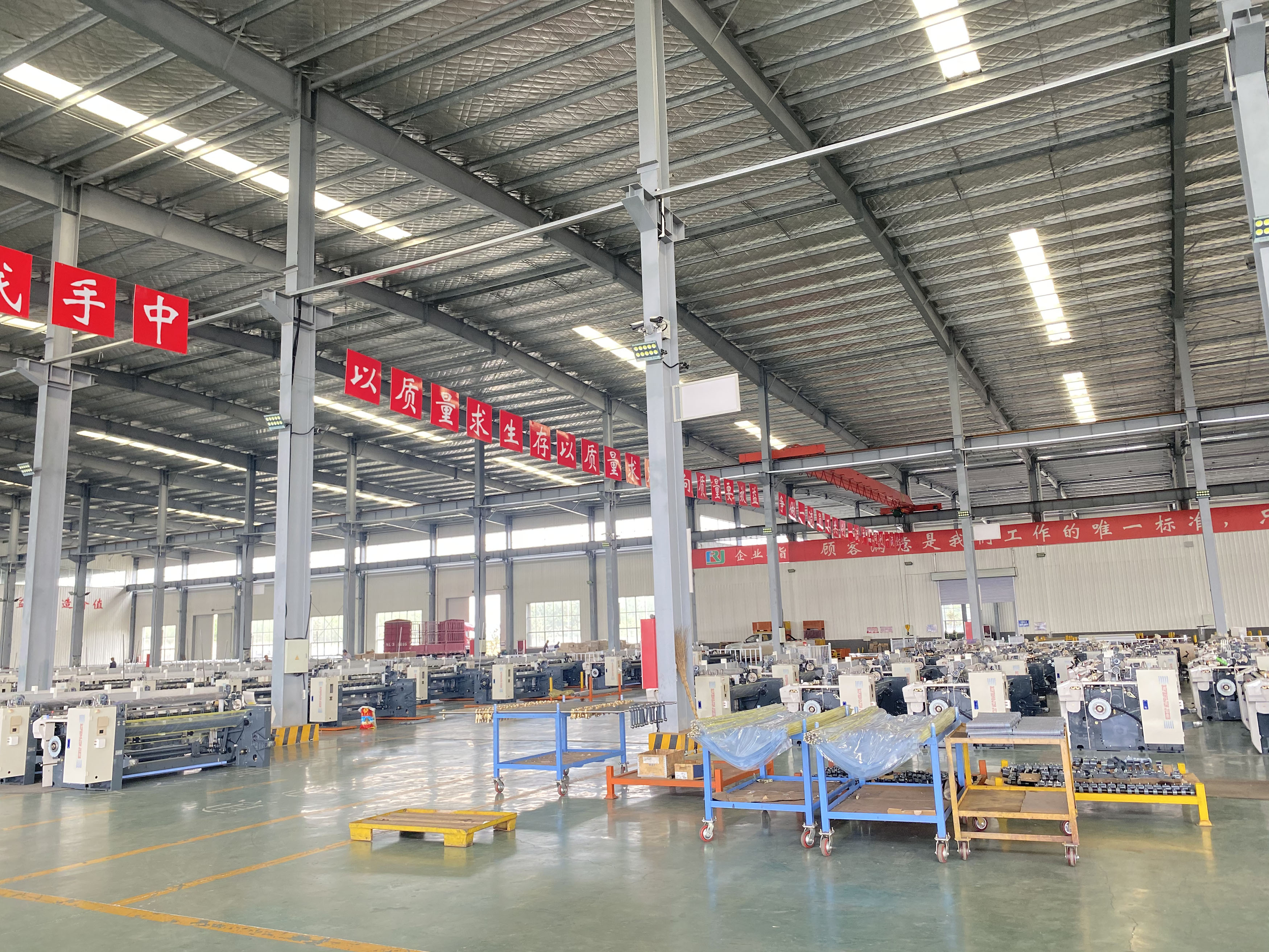 High Density 1000 RPM Air Jet Weaving Machine Loom Cam Textile 3.8kw