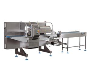 China 50 PPM Box Motion Flow Wrapper , 9kw 50mm Bag Length Vegetable Packing Machine Bottom Film wholesale