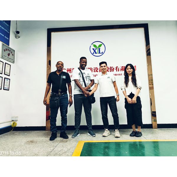 FM200 Hanging Fire Extinguisher With Intelligent Electromagnetic Activation For Fire Safety