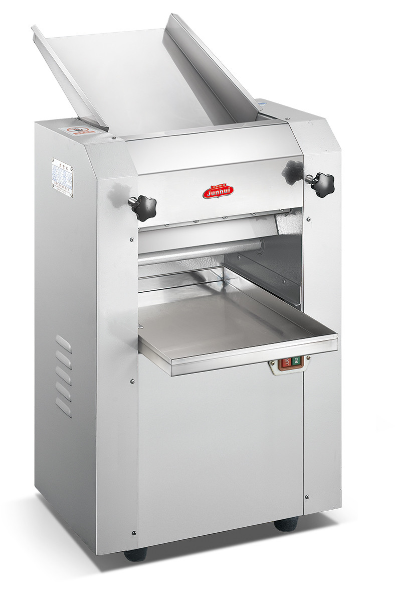 220V Noodle Press Machine 40-45kg Easy Operation Electric Pasta Making Machine