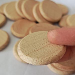 China Tree Bark 5cm Natural Wood Discs Circle Wood Slices Cutouts Ornaments wholesale