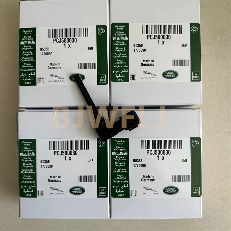 2018-2019 Range Rover Velar LR3 LR4 Sport Coolant Expansion Tank with Coolant Level Sensor PCJ500030