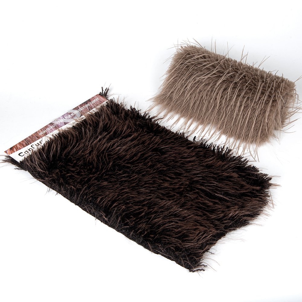 Polyester Back Material High Density 1100g/m Faux Fur Fabric for Garments