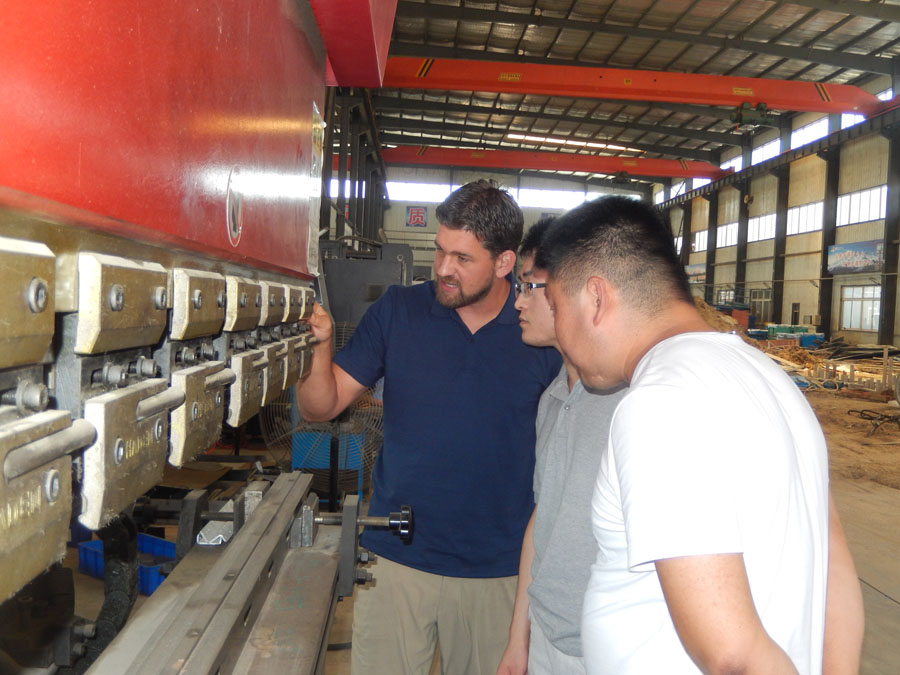 Custom Metal Parts for Bending and Polishing Process from Professional