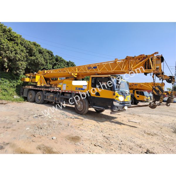 Factory Delivery Lifting Equipment 2018 Xg Used 25ton Truck Crane