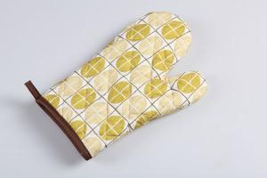 China Kitchen Heat Protection Oven Mitt printed colour wholesale