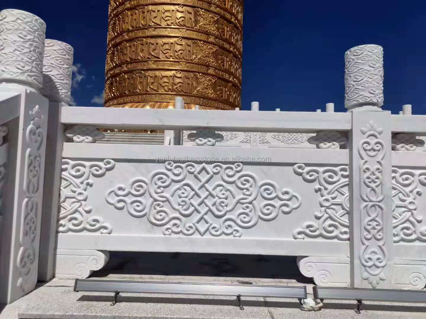 Chinese Granite Luxury Outdoor White Granite Cut-to-Size Flamed Slabs for Floors Stairs