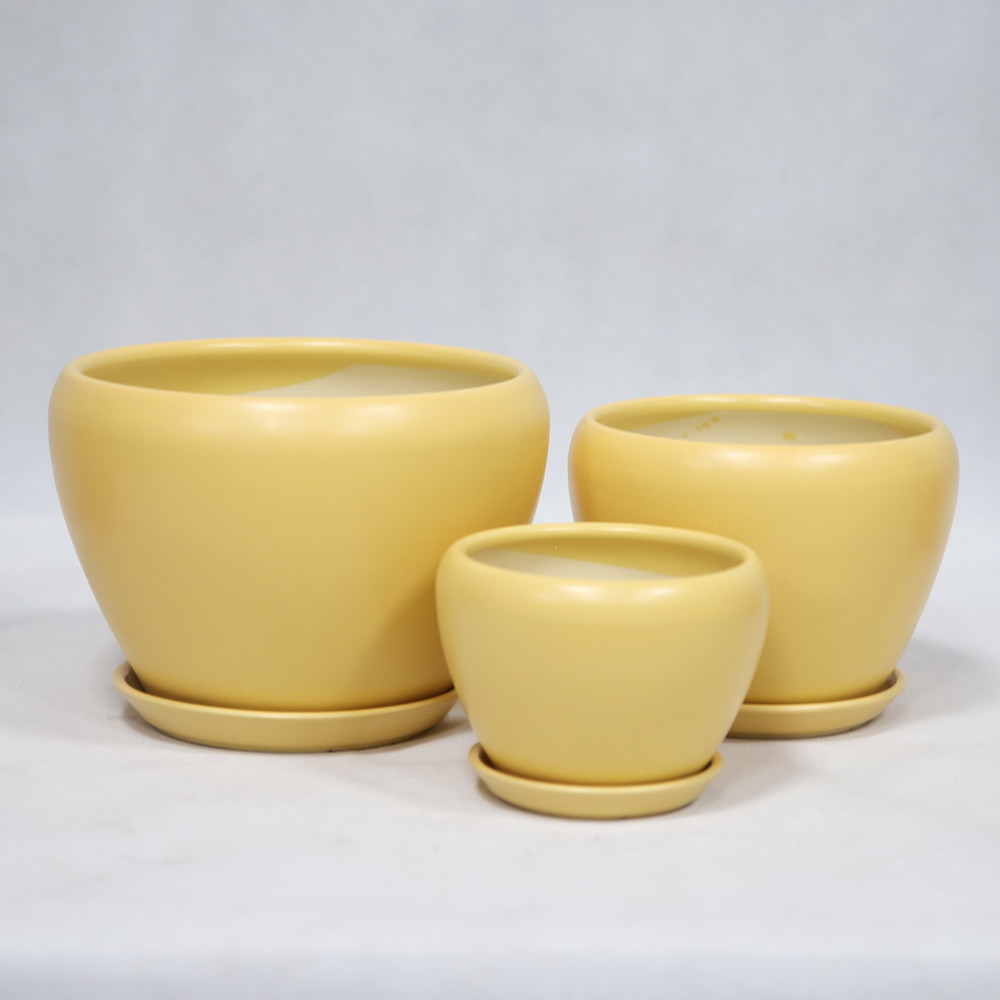 Elegant Round Ceramic Pots For Your Home Or Business Various Sizes Available