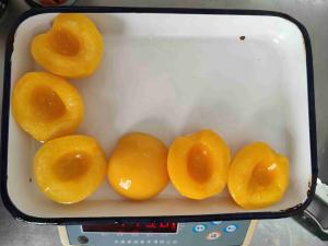 China 400g Canned Yellow Peach Fruit in Can Packaging wholesale