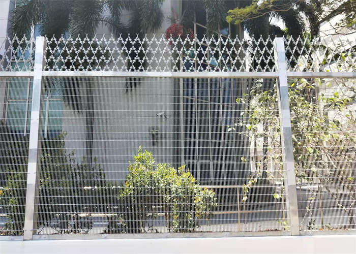 12.7mmX76.2mm Airport Security Fence