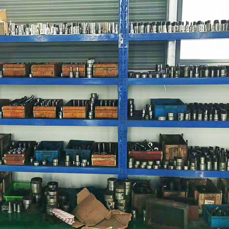 2 Head 65T 90T Steel Ironworker Machine Hydraulic Press For Table Metal Sheet