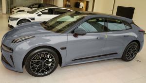 China Chinese Smart Full Electric Car Zeekr 001 EV 2WD 4WD Sedan Long Range 750km wholesale