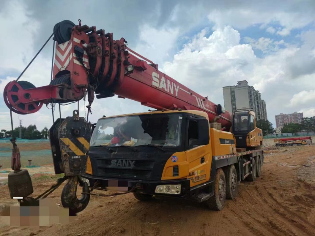 Heavy Equipment 100ton Truck-Mounted Telescopic Crane Truck Crane Terrian Mobile Crane Lifting Equipment