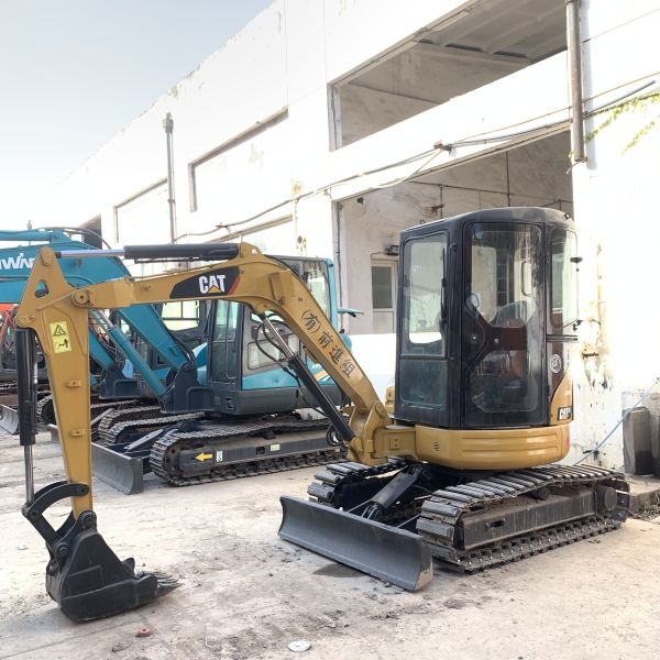 Original Used CAT303C Excavator with Good Condition and Original Hydraulic Cylinder