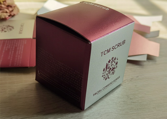 Custom printing Korea silver cardboard paper frosted UV cosmetics packaging box