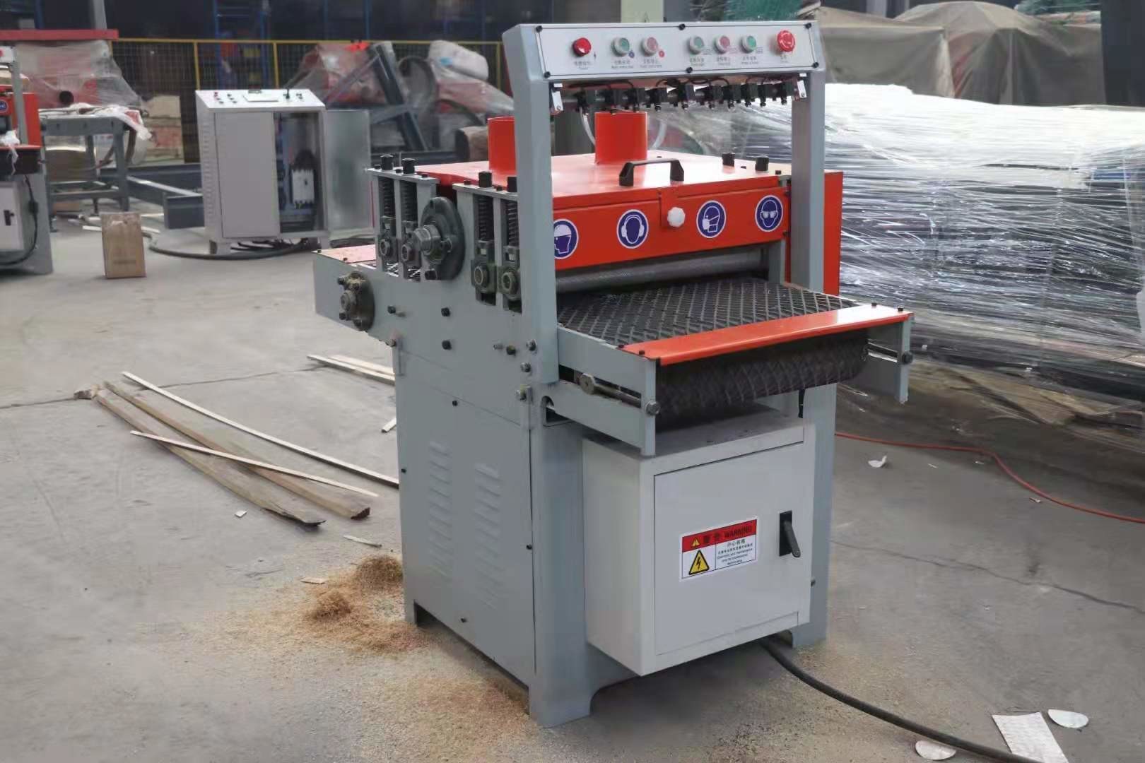 Multiple Blades Multi Ripsaw Wood Circular Saw Machine 7.5KW-13KW