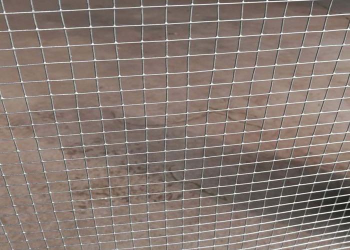 1.5*1.5cm Welded Wire Mesh Fence 4x8 Welded Wire Panels For Chicken Coop