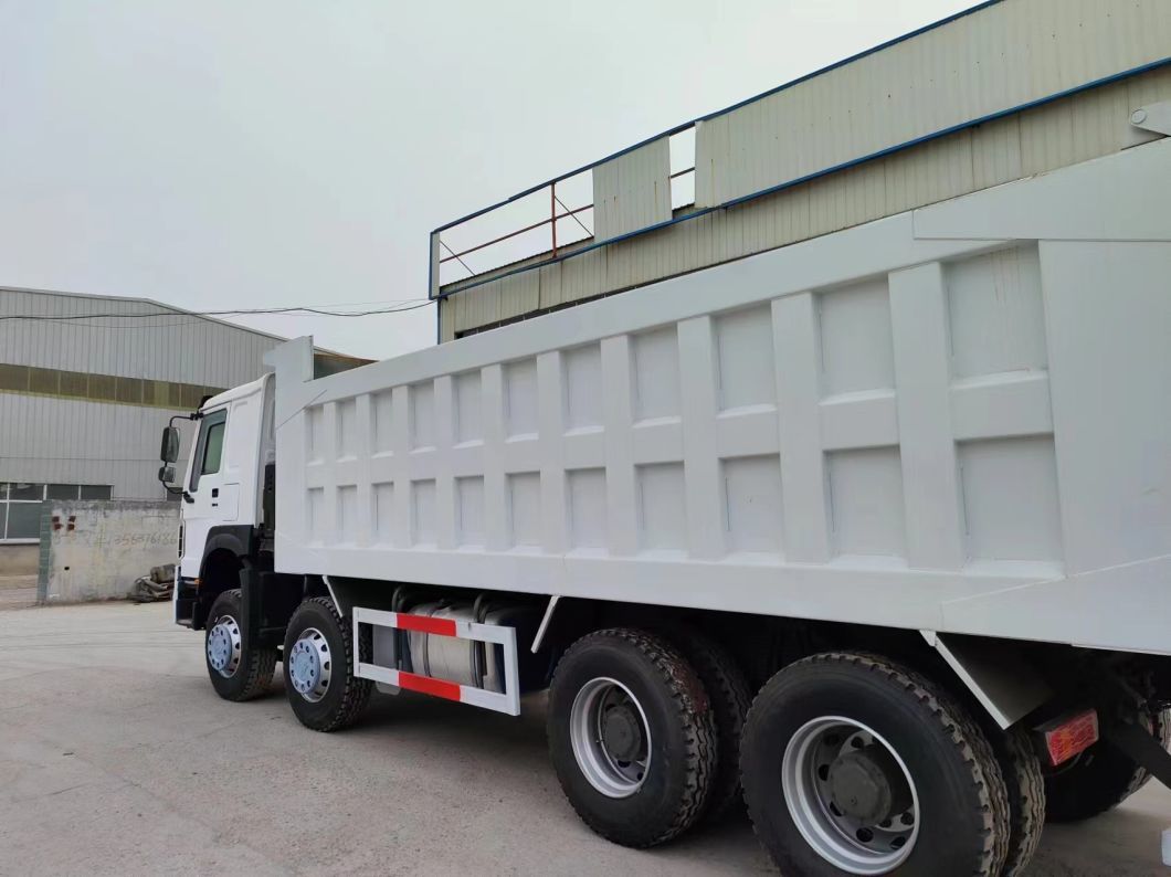 375HP Sinotruk HOWO 8*4 Dump Truck Secondhand Truck 12 Wheels White Transportation