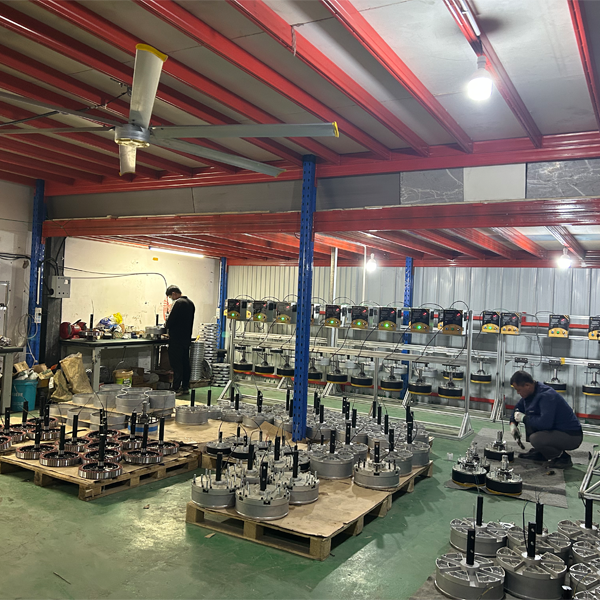 5.0m 16FT HVLS Ceiling Fan Ventilator Electric AC Powered PMSM Motor Air Cooling Ventilation
