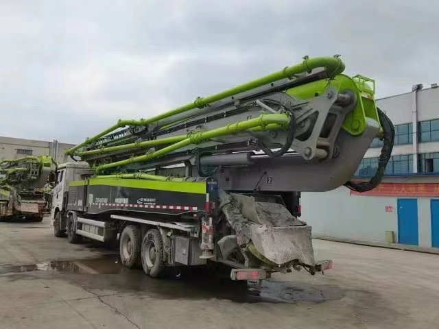 37 Meter FAW Used Concrete Pump Truck Boom 2018Year White Green