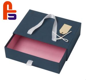 China Silk Ribbon Type 250 gsm - 350 gsm Ivory Board Materials Paper Shopping Bags wholesale