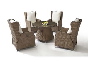 China Waterproof Rattan Wicker Outdoor Table Chairs Dining Garden Set wholesale