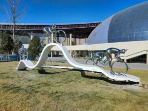 China Stainless Steel Outdoor Modern Art Sculpture For Garden Decoration wholesale