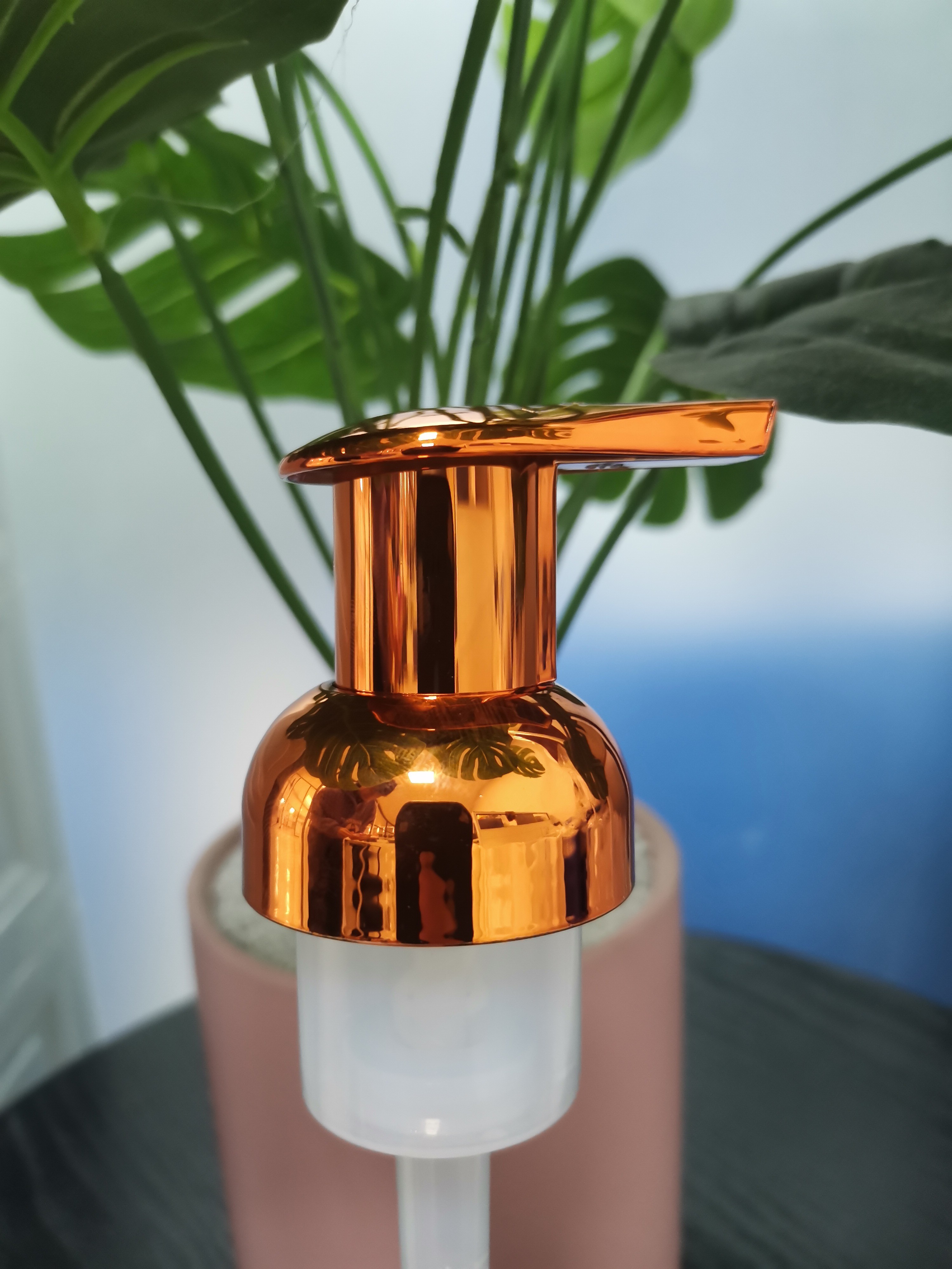 Custom Color Body Cream Pump Bottle for Beauty Products SPF No