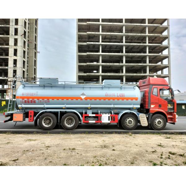 FAW 8x4 26 CBM Chemical Liquid Tanker Truck Water Bowser Truck Diesel Fuel Type