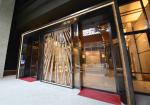 Modern Decorative Tall Indoor Sculptures Customized Good Resistance To Steam