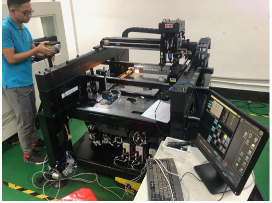 High Efficiency Fully Automatic Labeling Machine for Smt Line