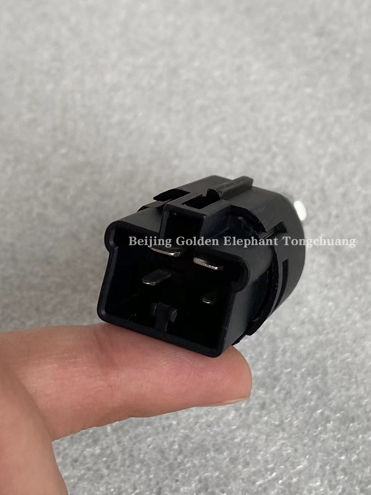 0.04kg Chinese Trucks Clutch Switch Sensor For Foton Tunland G7 P1373040007A0