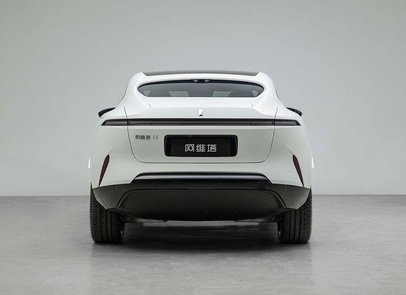 Pure Electric Avita 11 Five Seater Car High Performance Hatchback